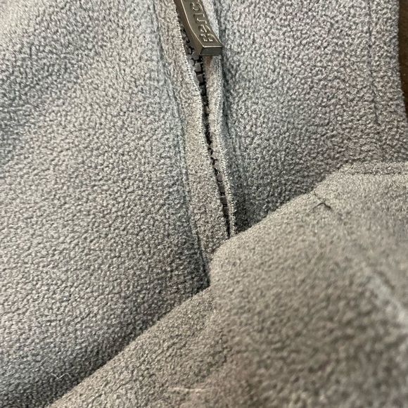 Women's Gray Fleece Jacket - Picture 6 of 14